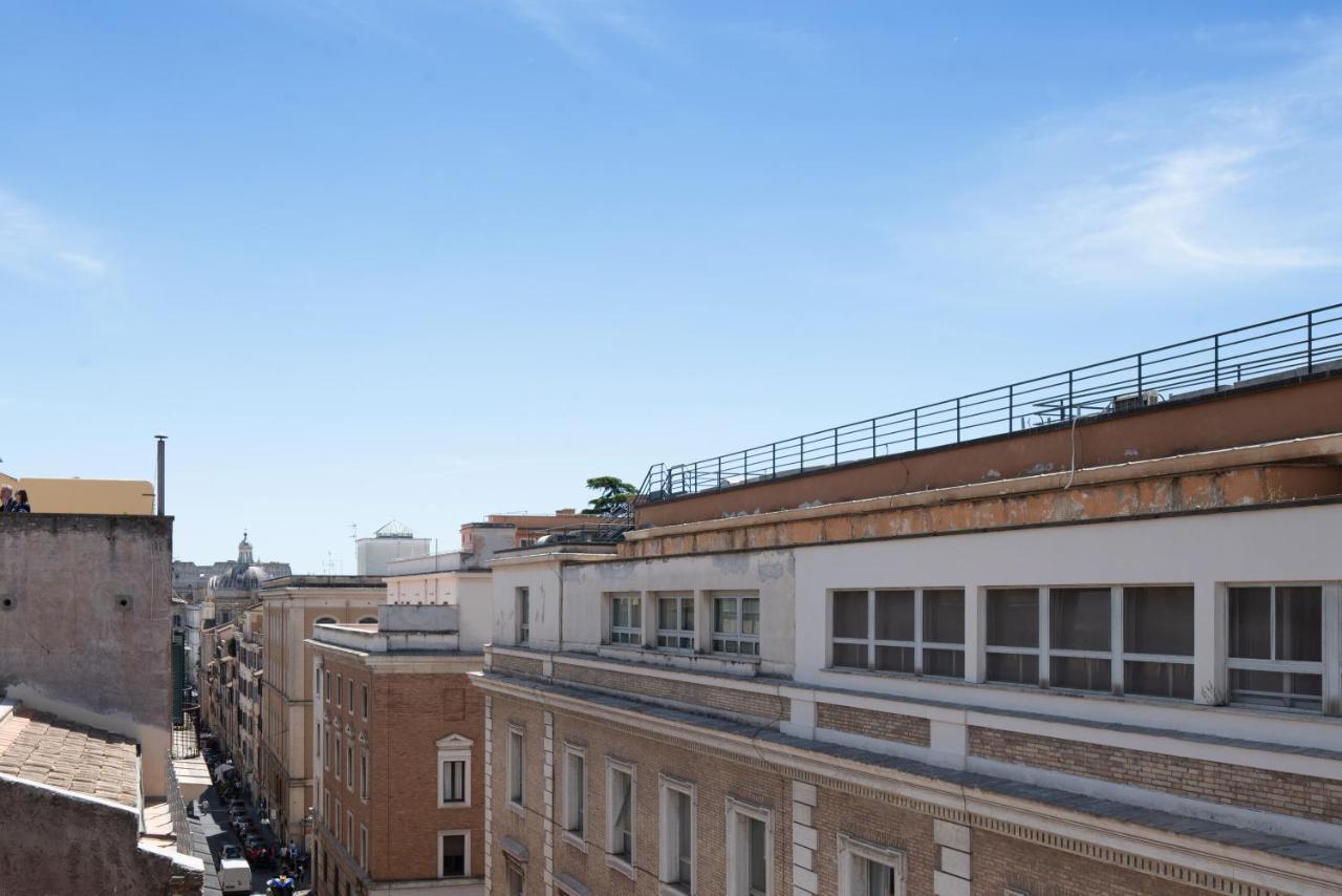 Colosseo Stylish Penthouse โรม ภายนอก รูปภาพ