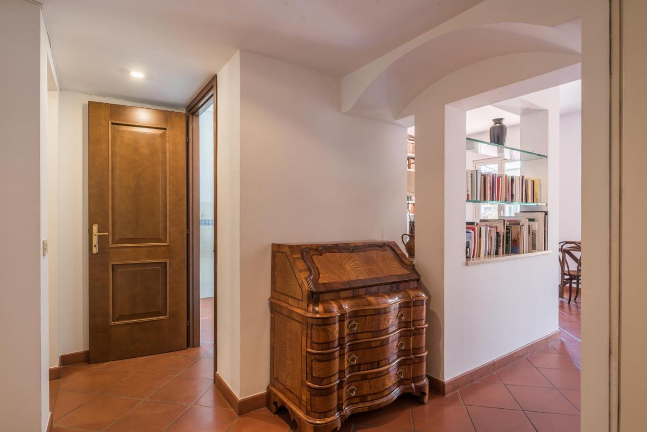 Colosseo Stylish Penthouse โรม ภายนอก รูปภาพ